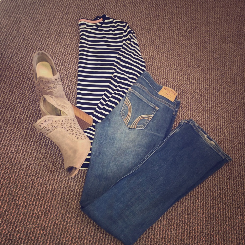 Hollister Bootcut Jeans